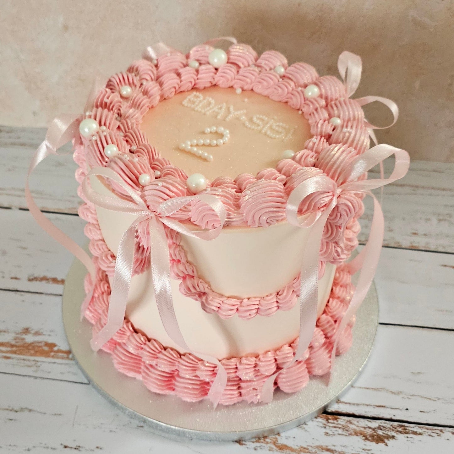 Vintage Cake